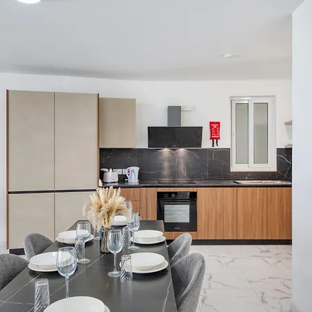 New! Sant Anna Residences, 1 By Sf Homes شقة *